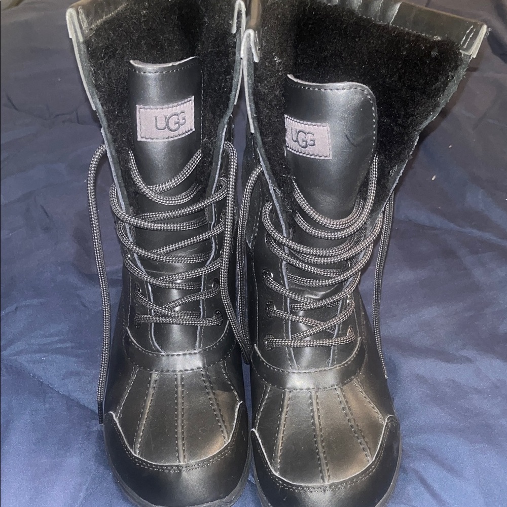 UGG Women's Black Winter Boots